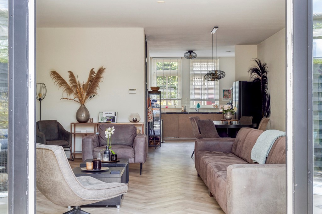 Prins Hendrikstraat 34c, Eline Makelaardij, foto 12.jpg